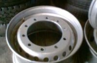 385 BRAND NEW FRONT STEEL RIMS 
